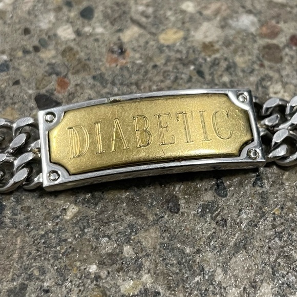 Vintage DIABETIC silver tone bracelet by Speidel USA - Picture 7 of 11